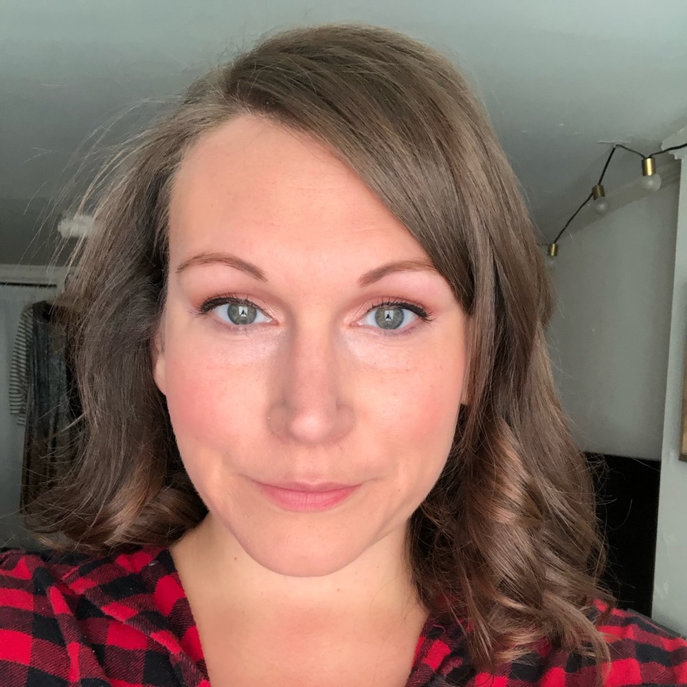 Meet your Posher, Alison